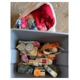 SHAMPOO, HEALTH & BEAUTY IN TOTE