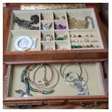 JEWELRY BOX W/ JEWELRY