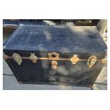 STEAMER TRUNK