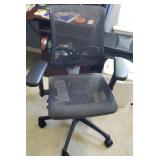 NICE OFFICE CHAIR
