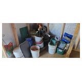 FLOWER POTS & POTTING BUCKETS