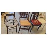 (4) CHAIRS