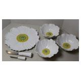 DAISY DISH SERVING SET