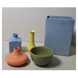 PLANTERS & VASES