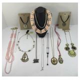 ASSTD COSTUME NECKLACES