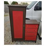 VINTAGE WARDROBE
