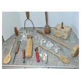 VINTAGE KITCHEN UTENSILS