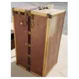 OSHKOSH STEAMER TRUNK