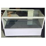 GLASS FRONT DISPLAY COUNTER