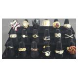 ASSTD COSTUME RINGS