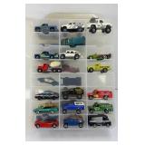 (30) HOTWHEEL DIECAST CARS IN CASE