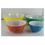 PYREX MIXING BOWL SET