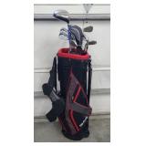 GOLF CLUB BAG WITH ASSORTED CLUBS