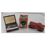 LIONEL TRAIN ORNAMENT & MEMORABILIA