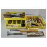 ASSTD KITCHEN UTENSILS, KNIVES & GADGETS