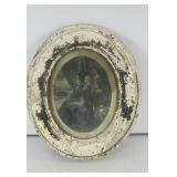 ANTIQUE PRINT IN OVAL FRAME