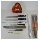 KNIVES, SHARPENER & COPPER LOOK MOLDS