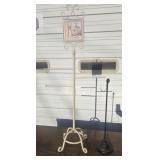 DECORATIVE TOWEL HOLDERS