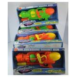 (8) AIR PRESSURE SQUIRT GUNS
