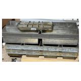 ASSTD LOAF PANS: 10 & 11 INCH PANS