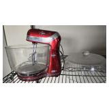 SMALL DASH STAND MIXER WITH CAKE COVER