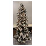 6 1/2 FOOT FLOCKED PRE LIT CHRISTMAS TREE