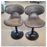 PAIR OF SWIVEL BAR STOOLS W/ BACK