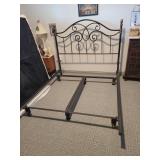 METAL QUEEN HEADBOARD W/ HOLLYWOOD FRAME