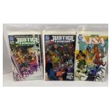 (14) DC JUSTICE LEAGUE COMIC BOOKS