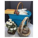 BASKETS & FLORALS, PICKS