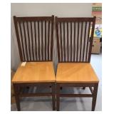 (2) DINING CHAIRS