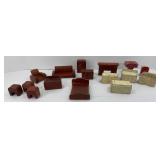 MINIATURE WOOD DOLLHOUSE FURNITURE