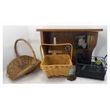 MIRRORED SHELF AND BASKETS