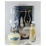 VICTORIA KEROSENE LAMP