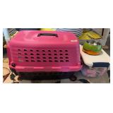 SMALL DOG CARRIER & ACCESSORIES