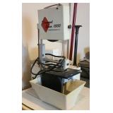 DIAMOND LION GLASS SAW