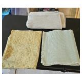 PLACEMATS & DECORATOR PILLOWS