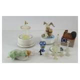 (2) MUSIC BOXES AND DECOR