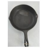 CAST IRON SKILLET NO 5