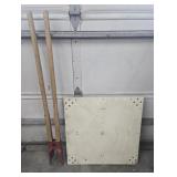 POST HOLE DIGGER & ROLLING PLATFORM