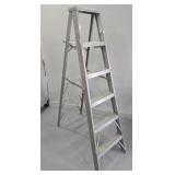 ALUMINUM LADDER 6FT