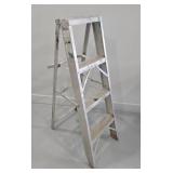 SEARS 4FT ALUMINUM LADDER