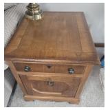 HEKMAN GRAND RAPIDS END TABLE