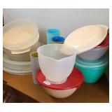 ASSTD VINTAGE TUPPERWARE