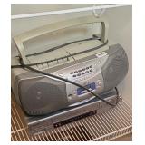 BOOM BOX / CD & CASSETTE PLAYER, SANYO VHS PLAYER