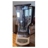 NINJA BLENDER NJ600