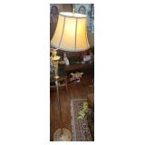 BRASS FINISHED FLOOR LAMP