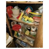 CONTENTS OF KITCHEN CABINETS