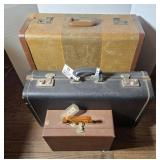 (3) VINTAGE SUITCASES