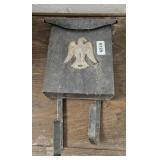 METAL EAGLE MAIL BOX